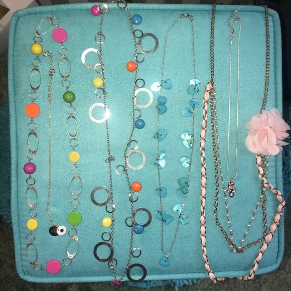 Jewelry - Necklaces